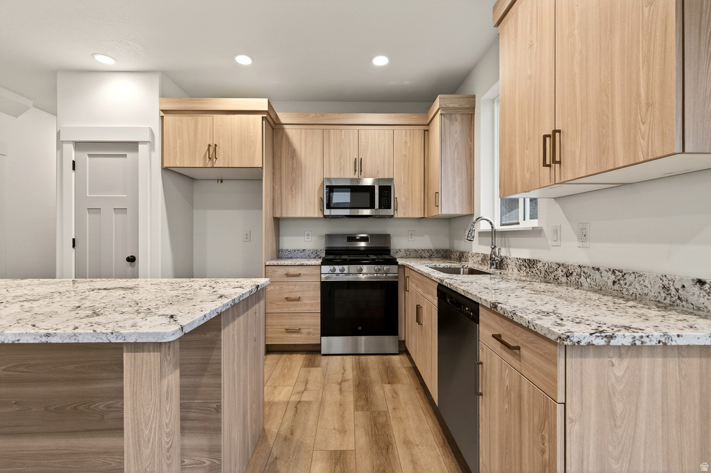 762 S 1360 E #25 Spanish Fork, UT 84660