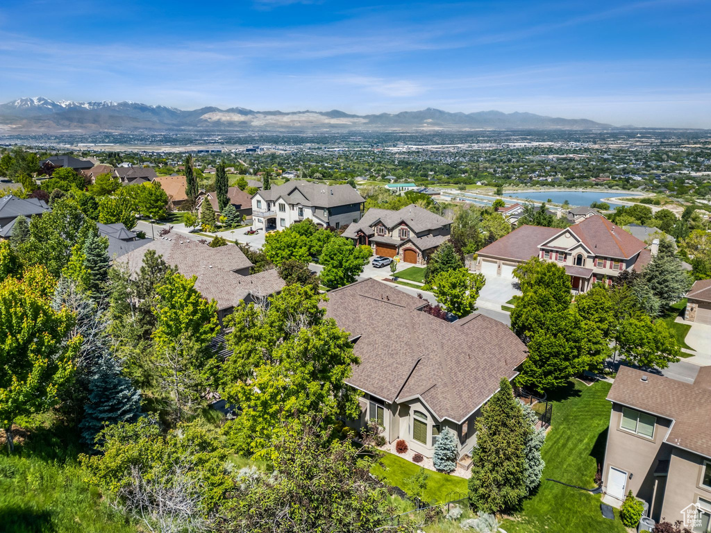 1744 E BURNING OAK DR Draper, UT 84020