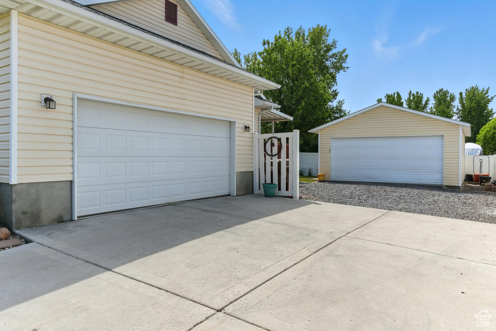 1348 E HARRIER ST Eagle Mountain, UT 84005