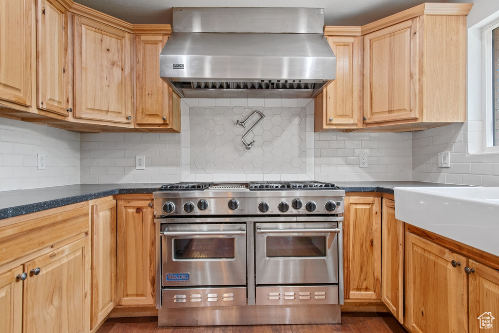 9595 S 1700 E Sandy, UT 84092