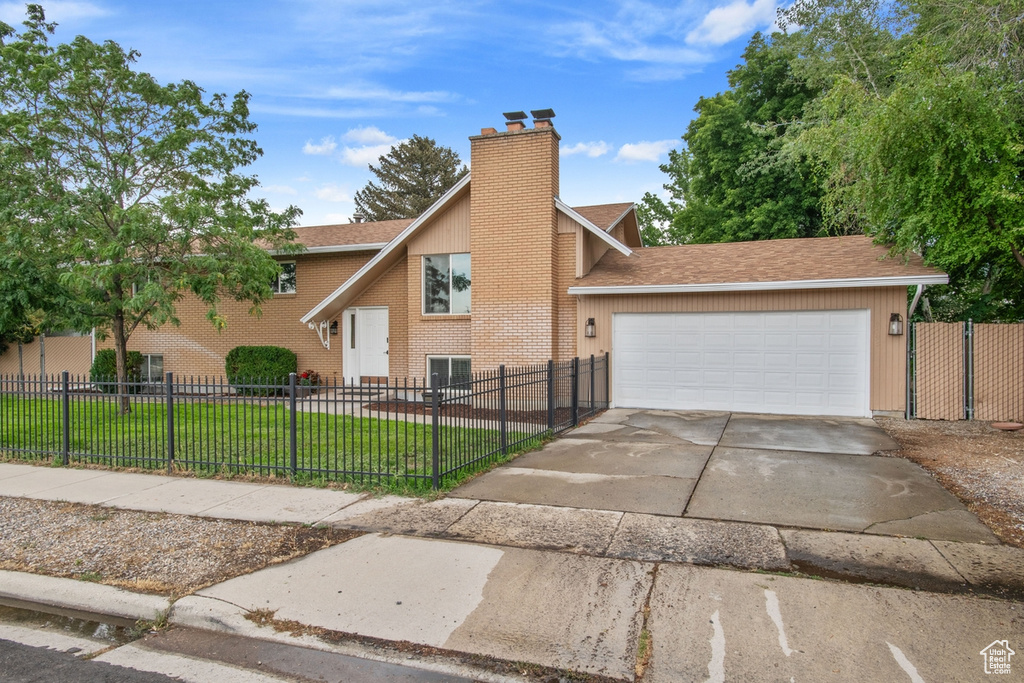 9595 S 1700 E Sandy, UT 84092