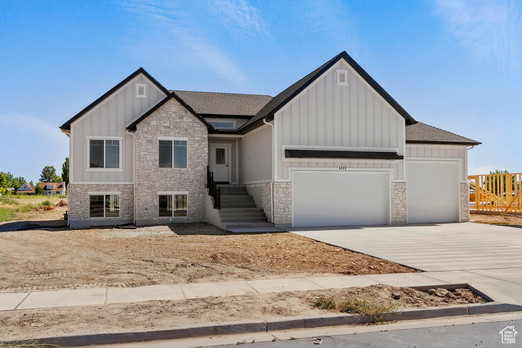 Photo 2 for MLS #2099428 at 5777 W 4100 South