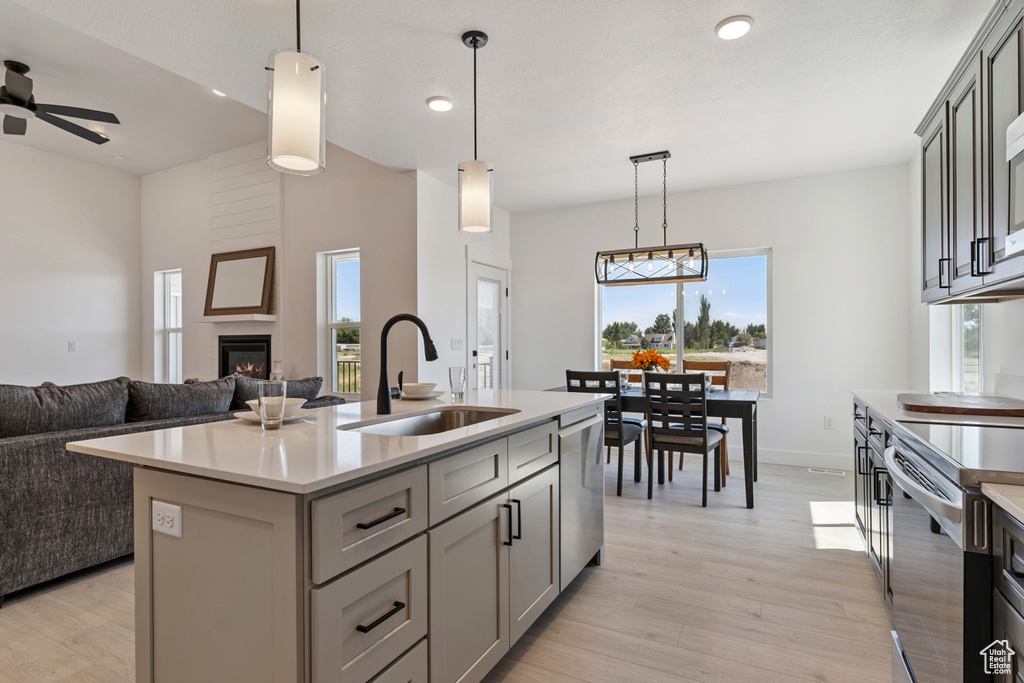 Photo 9 for MLS #2099428 at 5777 W 4100 South