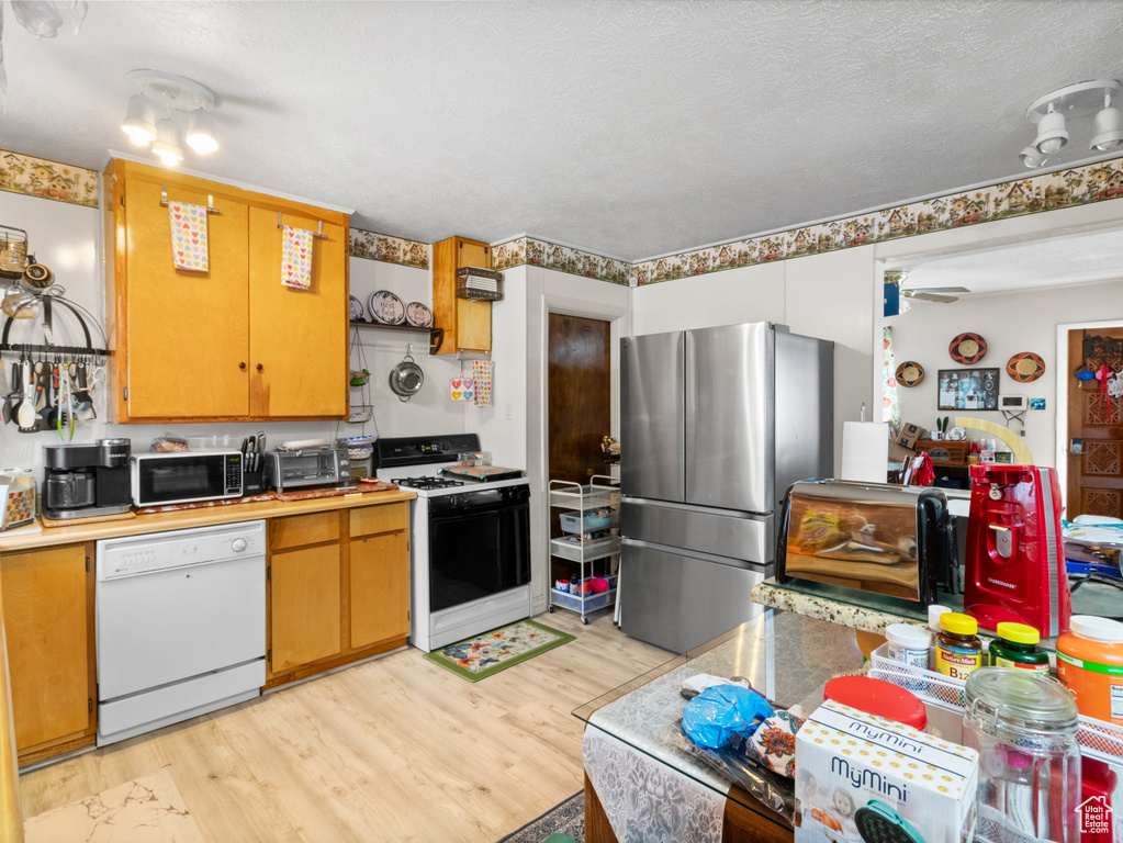 304 E 200 S Tooele, UT 84074