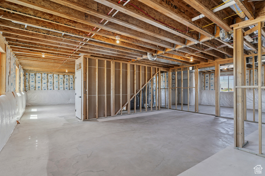 5731 W 4100 S Hooper, UT 84315