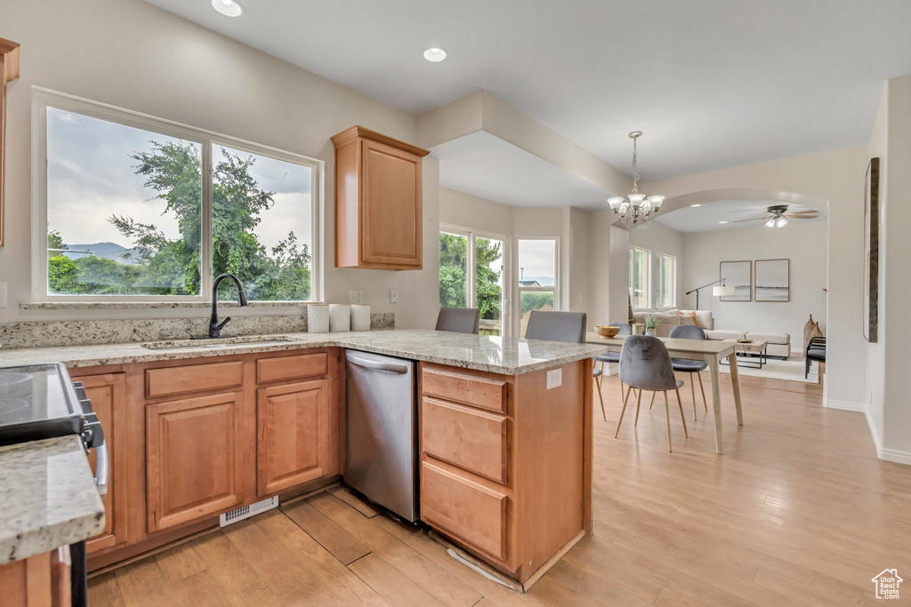 378 E 1720 N Tooele, UT 84074