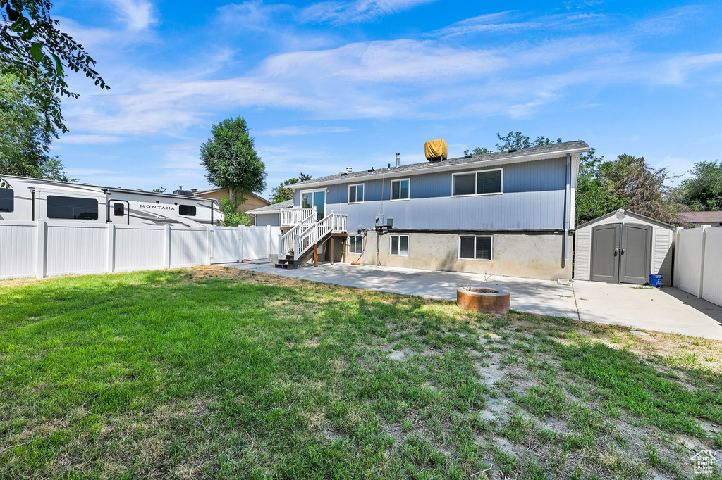9242 S LAURA ANNE WAY Sandy, UT 84094