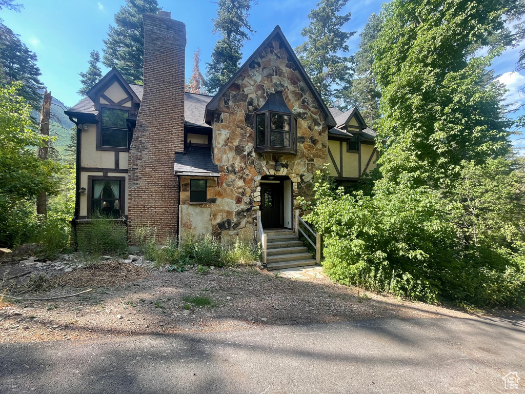 2760 E BRICKERHAVEN DR #27 Sundance, UT 84604