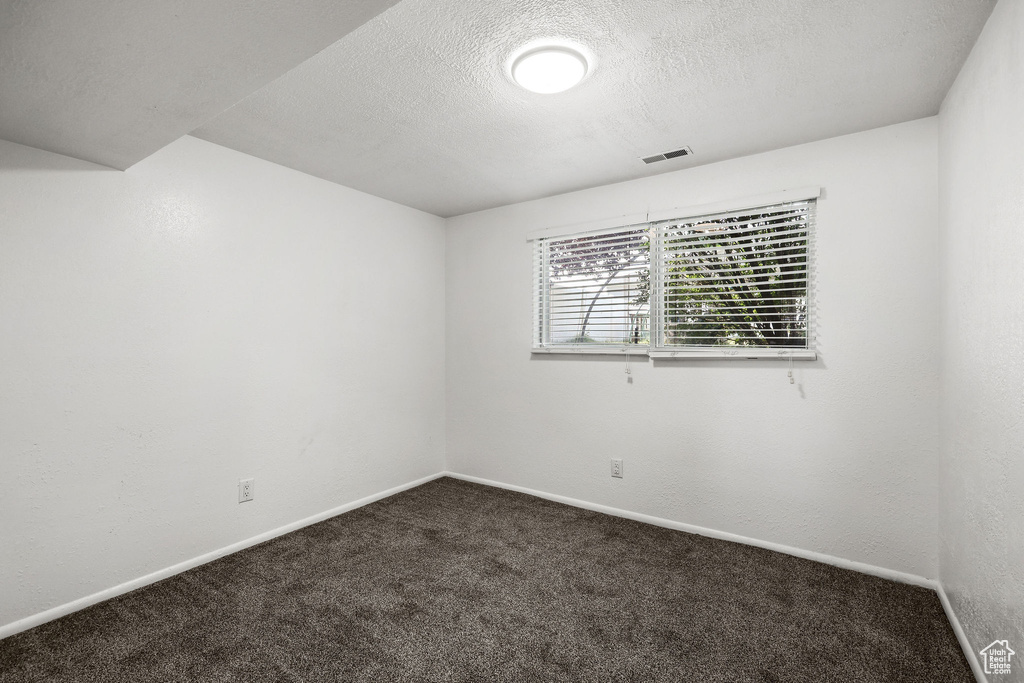 1377 W 2600 N Clinton, UT 84015