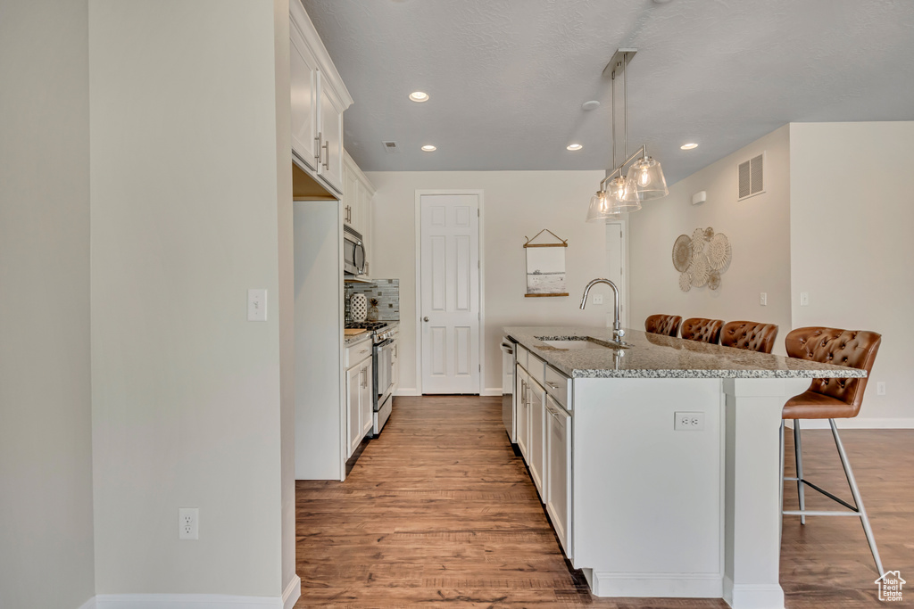 3273 S HAWK DR Saratoga Springs, UT 84045