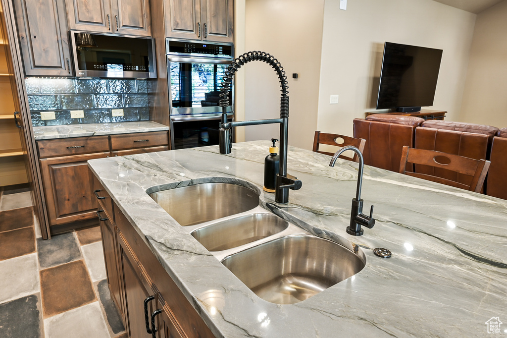 Photo 16 for MLS #2099468 at 2290 S Canyon Cir