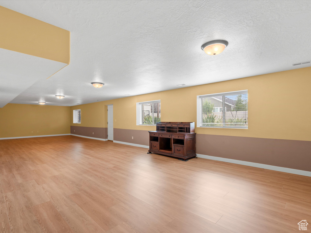 747 W 2775 N Pleasant View, UT 84414
