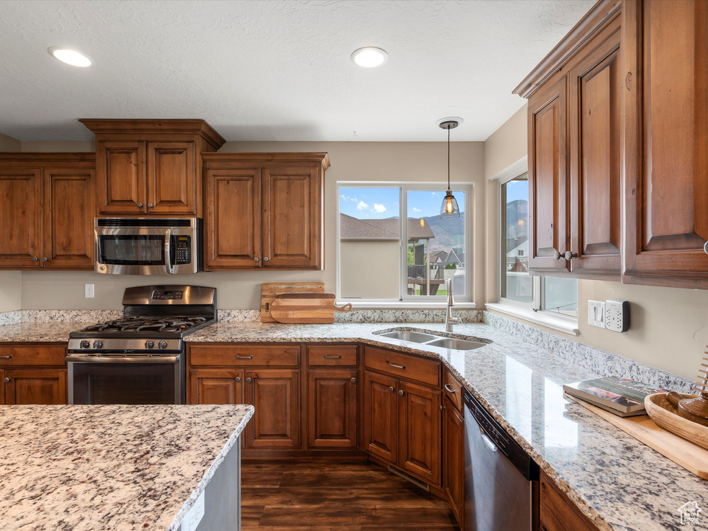 747 W 2775 N Pleasant View, UT 84414