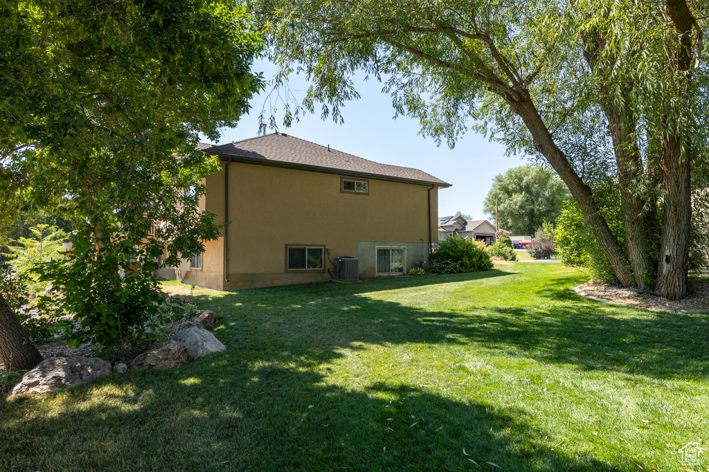 273 E 2050 N North Ogden, UT 84414