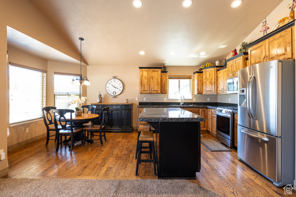 273 E 2050 N North Ogden, UT 84414