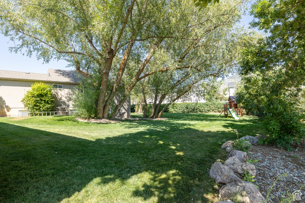 273 E 2050 N North Ogden, UT 84414