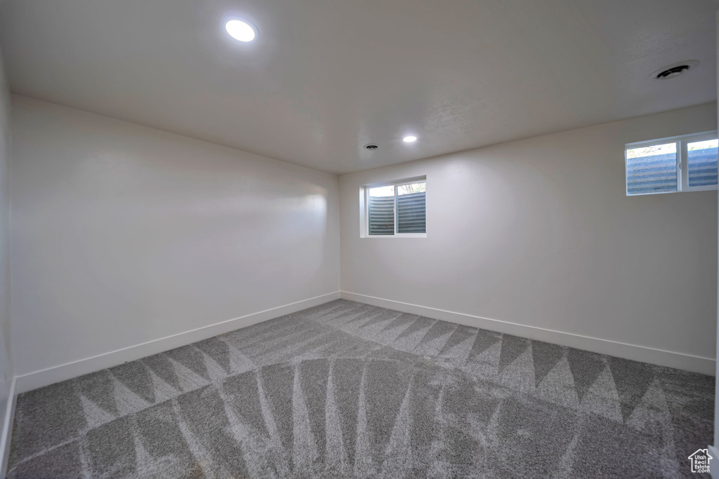 5382 S SKEESWOOD CIR Taylorsville, UT 84129