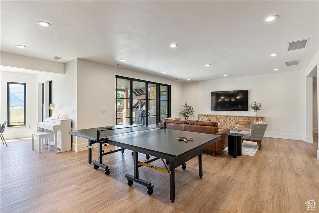 3669 N FOOTHILL LN Eden, UT 84310