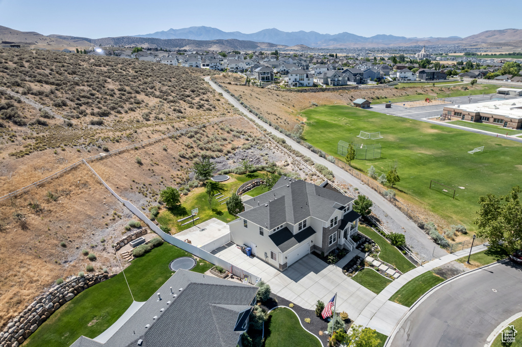 197 W PARKSIDE DR Saratoga Springs, UT 84045