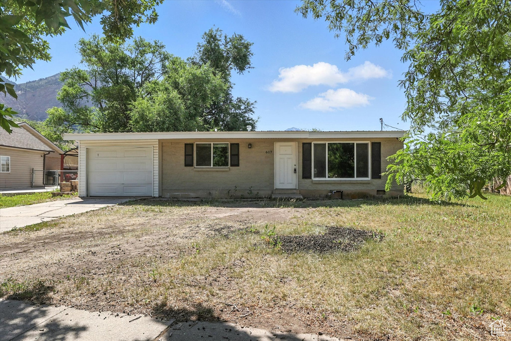 617 E 925 N Ogden, UT 84404