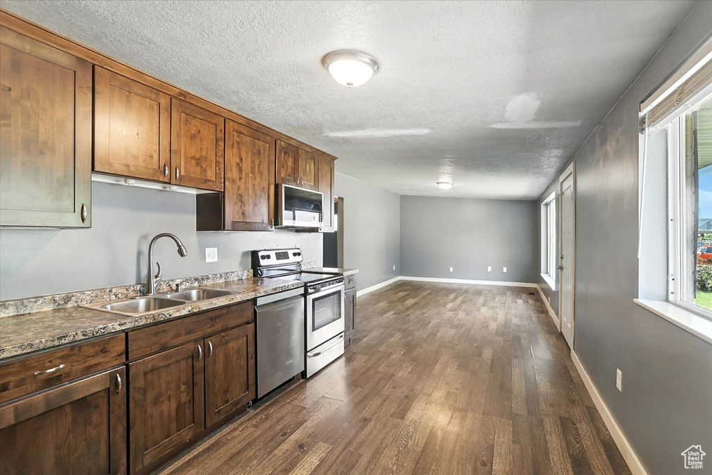 617 E 925 N Ogden, UT 84404