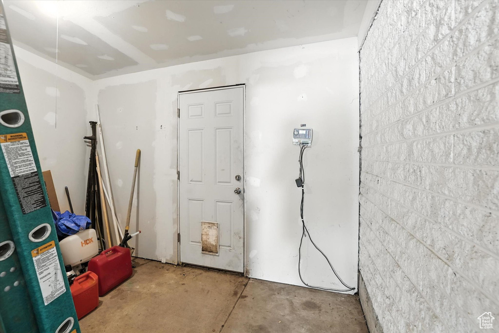 617 E 925 N Ogden, UT 84404