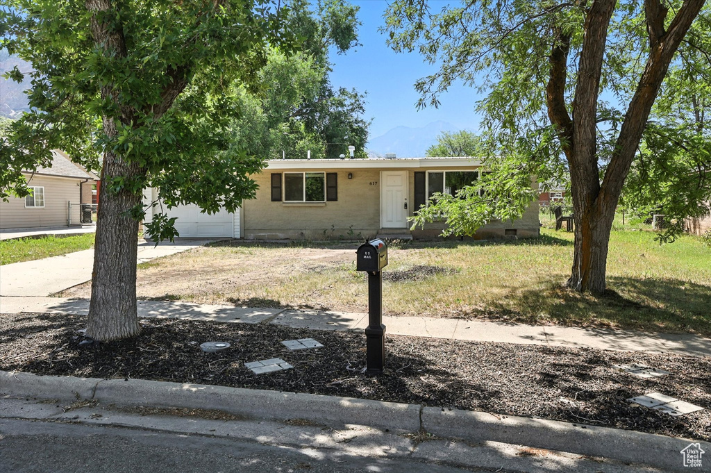 617 E 925 N Ogden, UT 84404