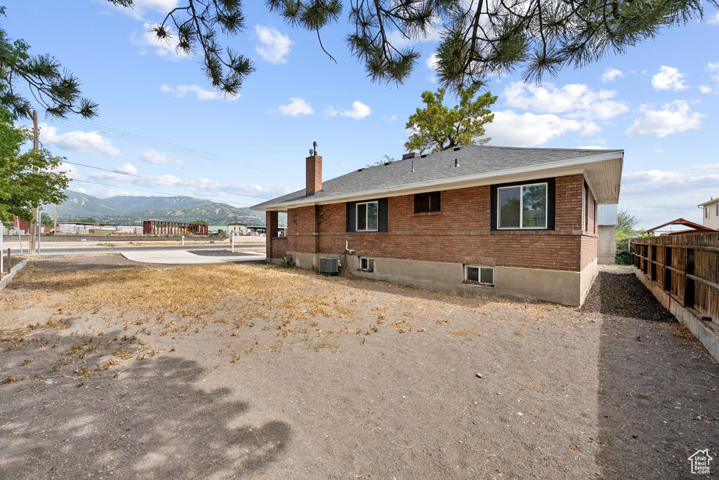 1950 S 1100 W Woods Cross, UT 84087