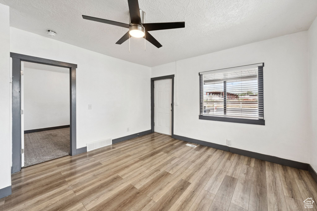 1950 S 1100 W Woods Cross, UT 84087