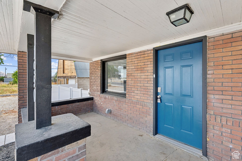 1950 S 1100 W Woods Cross, UT 84087
