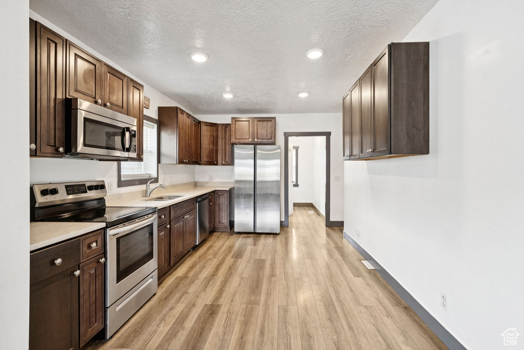 1950 S 1100 W Woods Cross, UT 84087