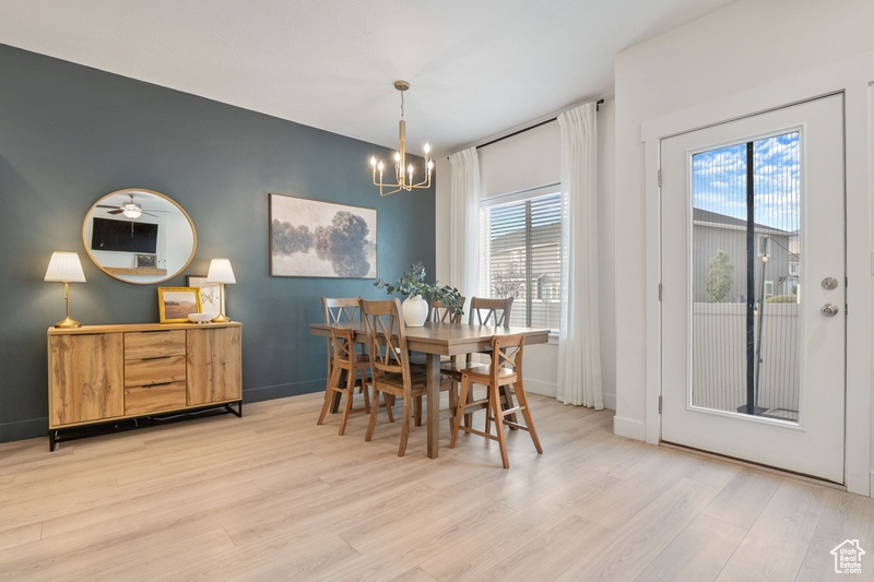 4894 E CLOVER LEAF LN Eagle Mountain, UT 84005