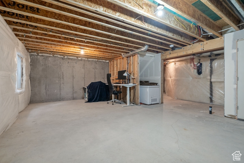 4894 E CLOVER LEAF LN Eagle Mountain, UT 84005