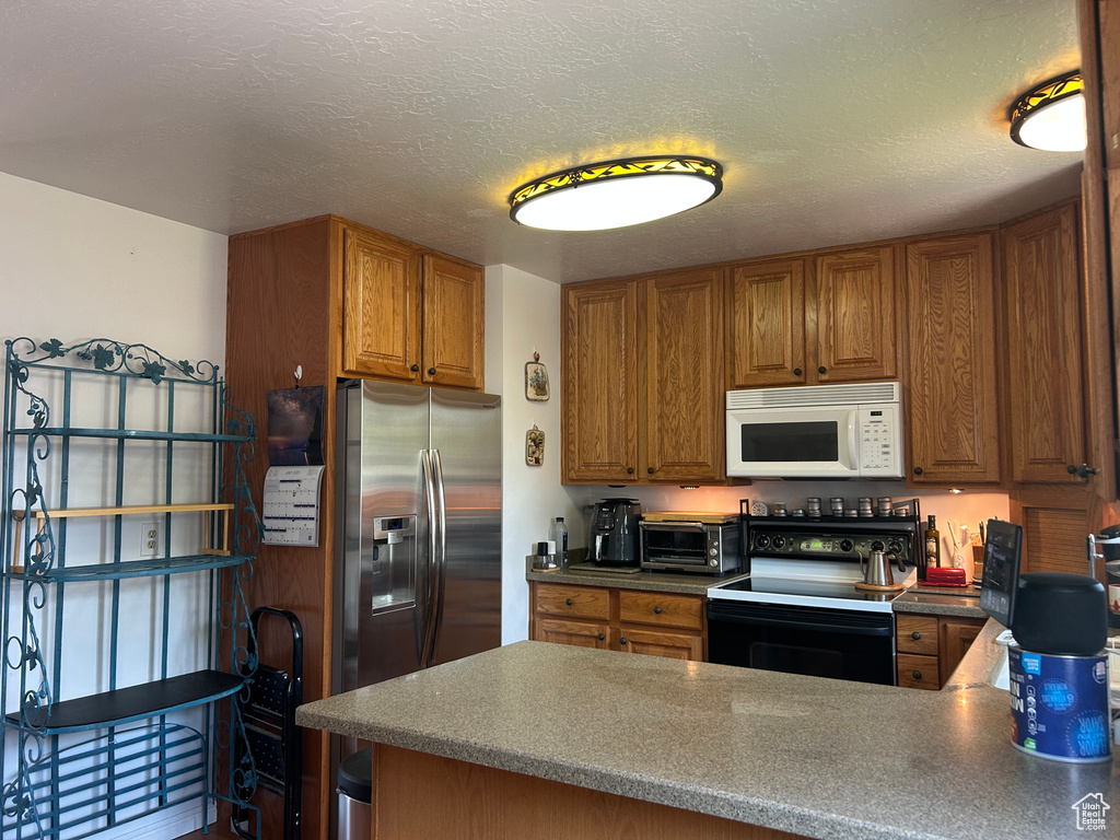 5956 S 3950 W Roy, UT 84067