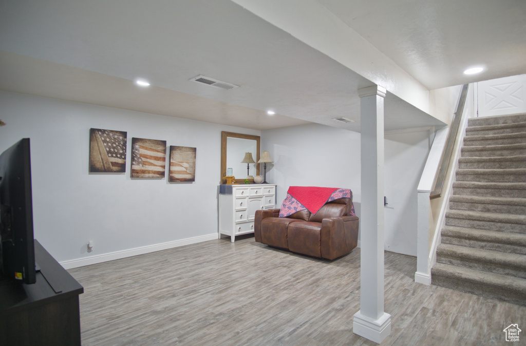 7472 S GOLD CIR West Jordan, UT 84084