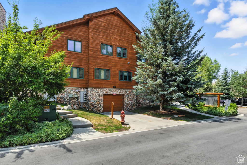 3995 N TIMBERWOLF LN #1A Park City, UT 84098