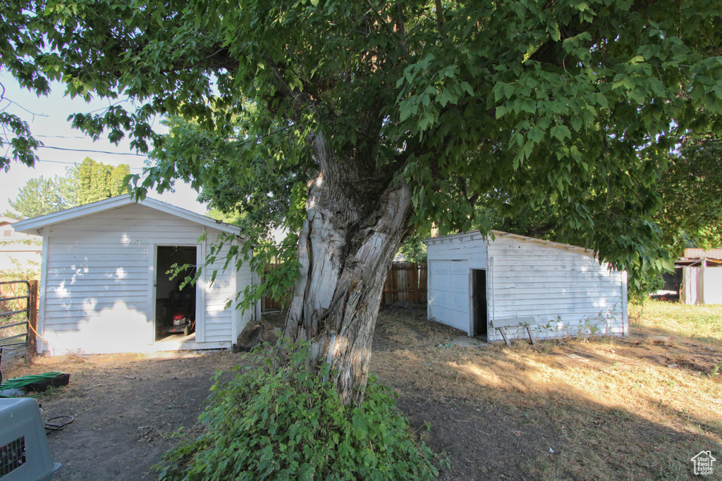 279 W 300 N Hyrum, UT 84319
