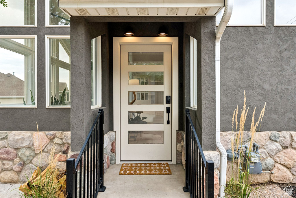 1043 S OXFORD CIR Fruit Heights, UT 84037