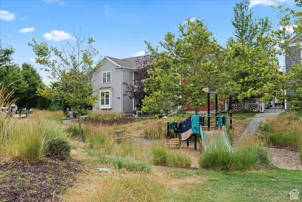 5016 W CALTON LN South Jordan, UT 84009