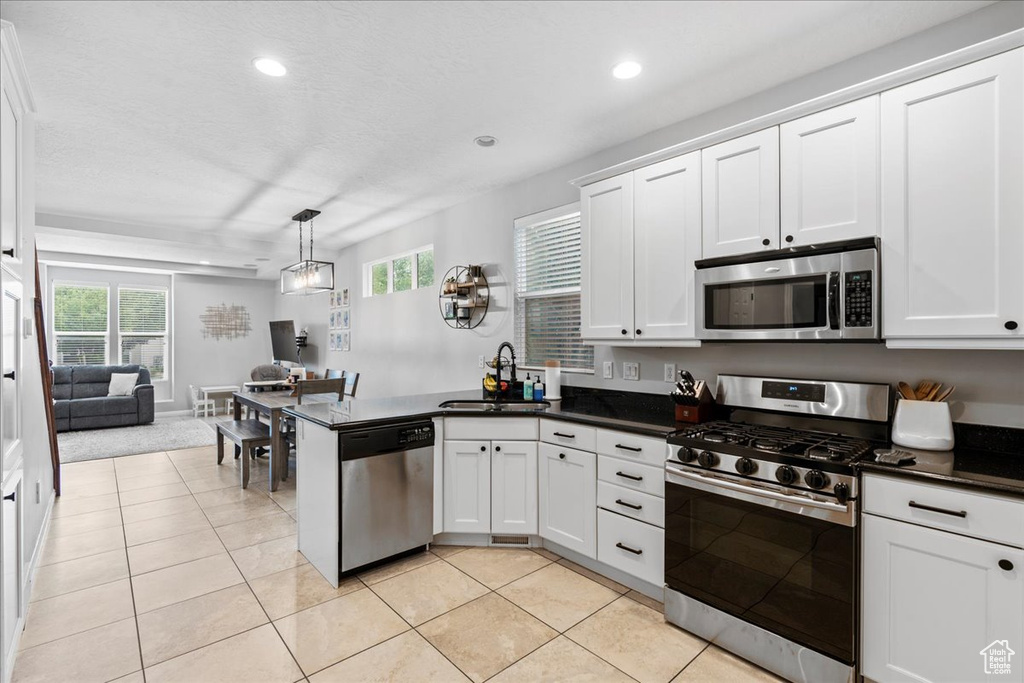 5016 W CALTON LN South Jordan, UT 84009