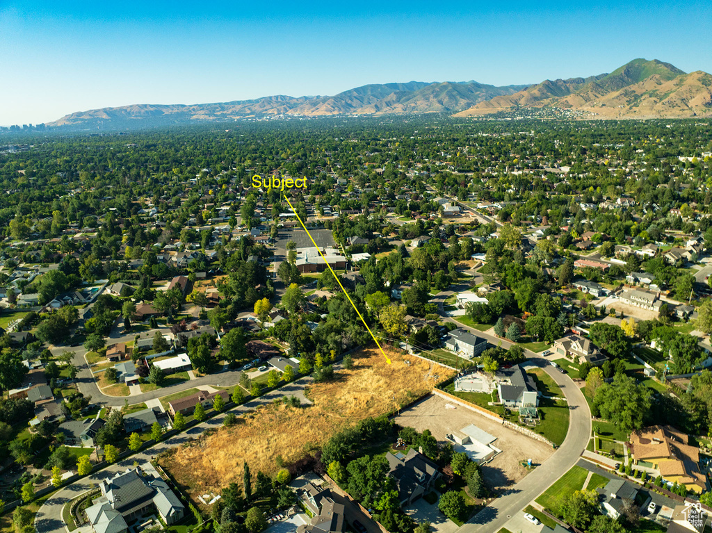 1922 E OLYMPUS LN Holladay, UT 84124