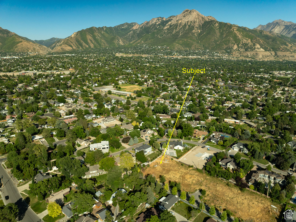 1922 E OLYMPUS LN Holladay, UT 84124