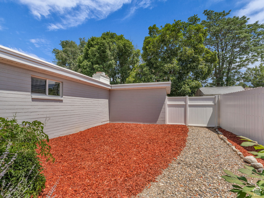 8501 S 1475 E Sandy, UT 84093
