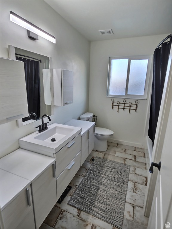 1466 EARL CIR Syracuse, UT 84075