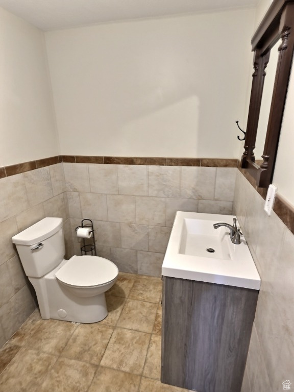 1466 EARL CIR Syracuse, UT 84075