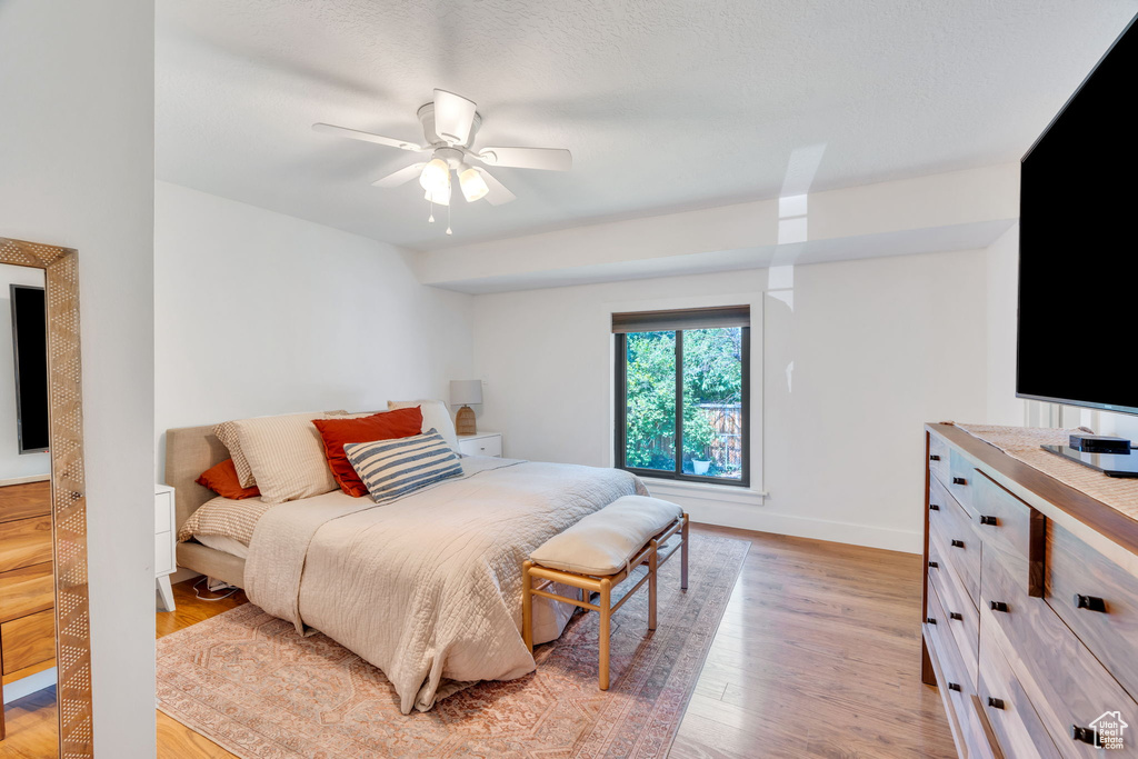 2325 E TREASURE MOUNTAIN CIR Sandy, UT 84093