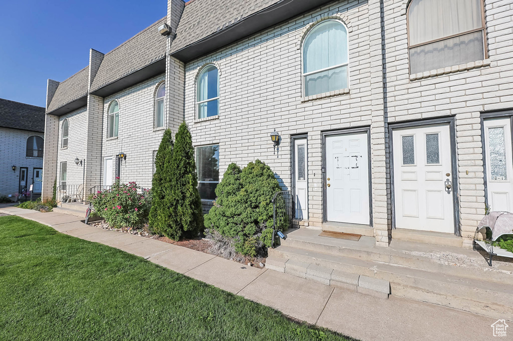 1554 S MONROE BLVD #D2 Ogden, UT 84404