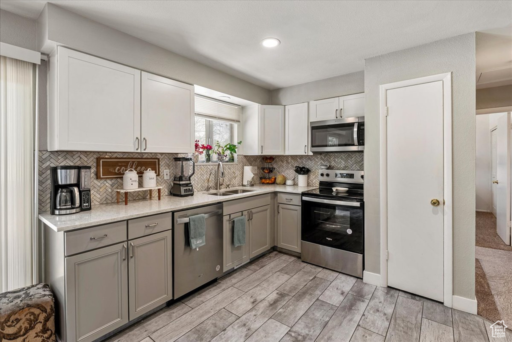 4230 W STRATUS ST Salt Lake City, UT 84118