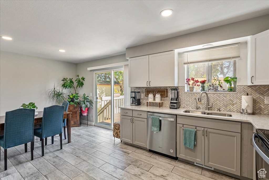 4230 W STRATUS ST Salt Lake City, UT 84118
