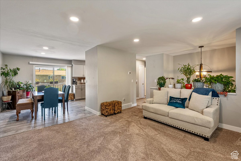 4230 W STRATUS ST Salt Lake City, UT 84118